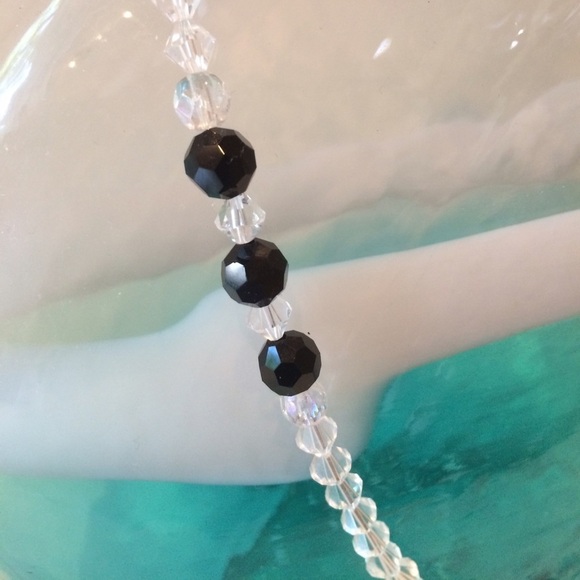 Handcrafted Clear & Black Crystal Necklace with recycled antique clasp - Picture 3 of 5